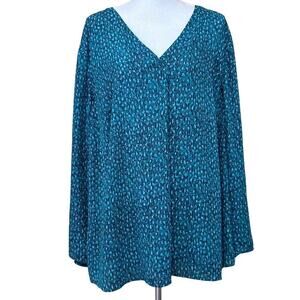 Talbot blue top size 3 extra large, flowy, mature, versatile, office, vacation